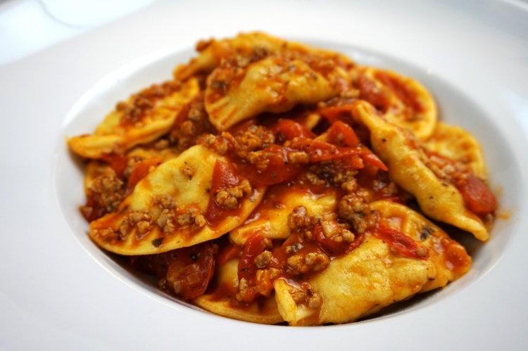 Ravioli and tomato sauce with meat